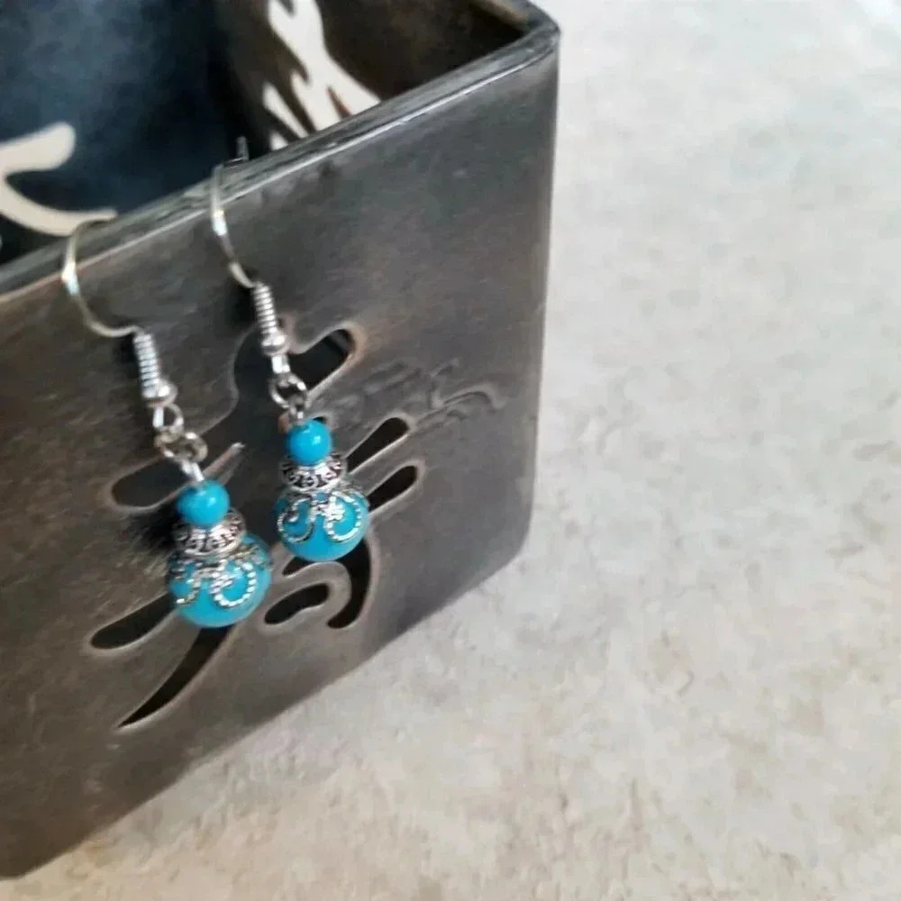 Handmade Turquoise Victorian Lace Art Nouveau Gemstone Bead Drop Earrings - Picture 5 of 7